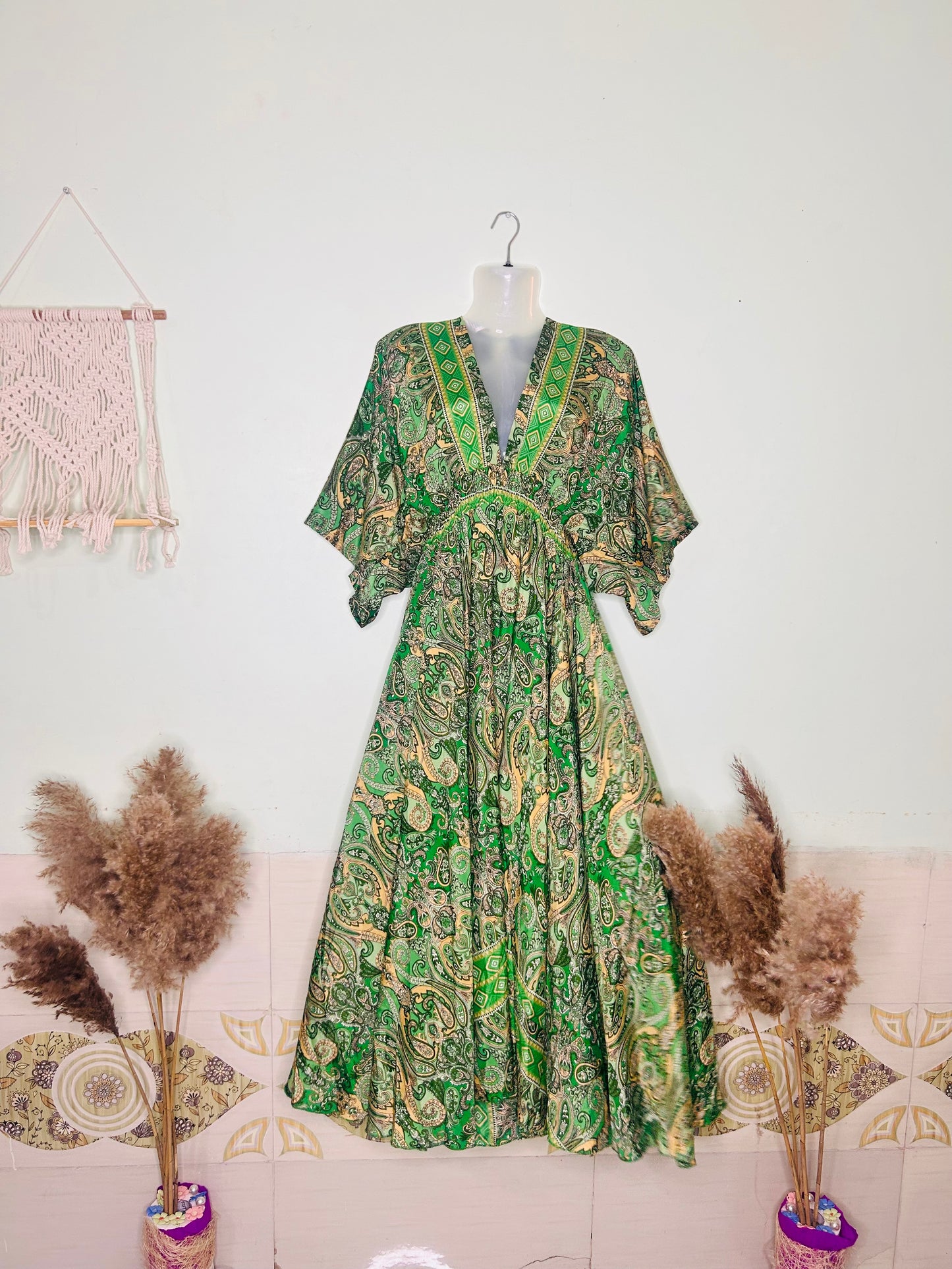 Emerald Green Silk Kaftan – Effortless Elegance
